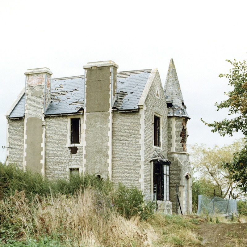 Derelict farm building at Stanley Farm in 1996
