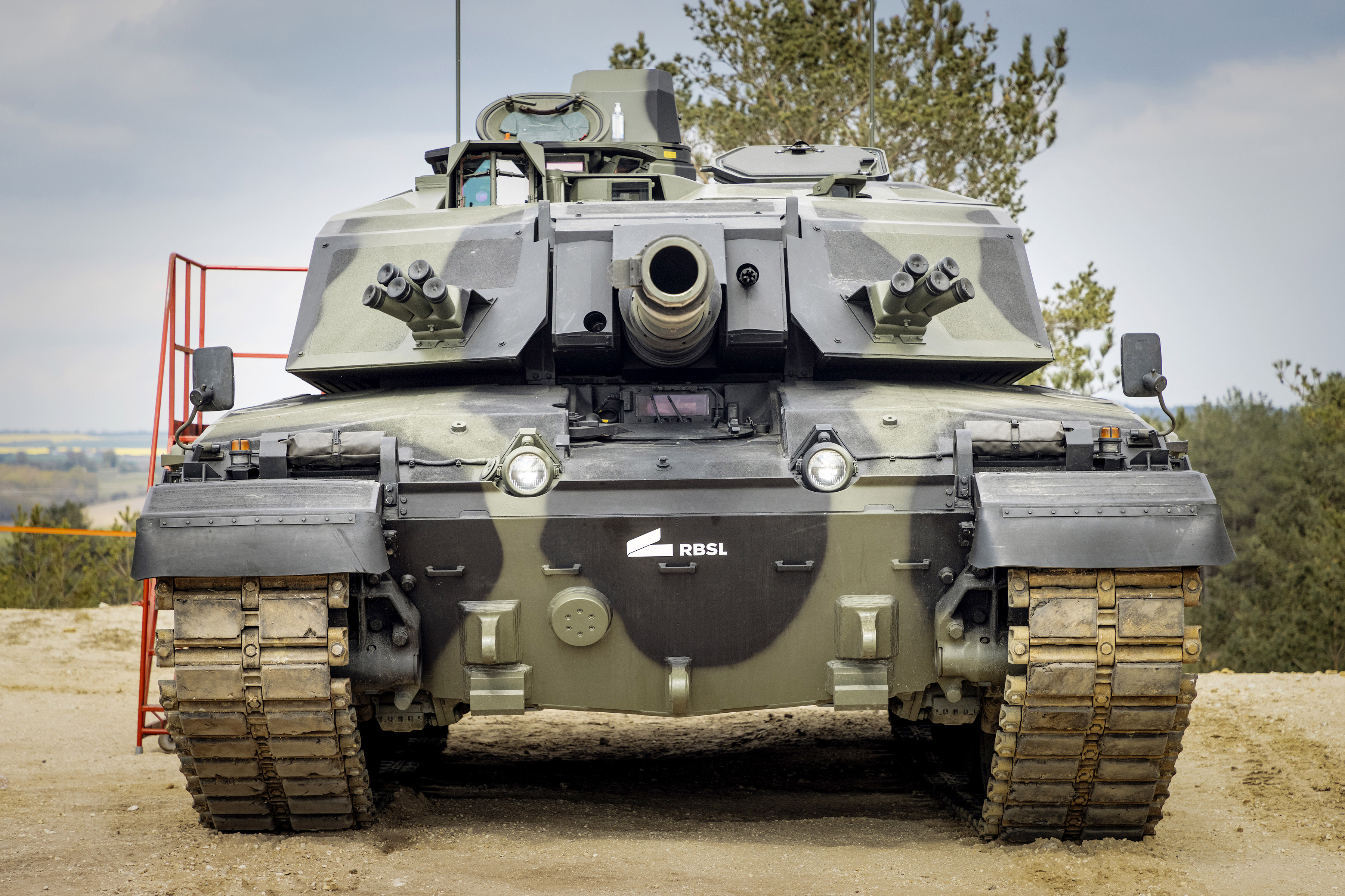 challenger 2 tank