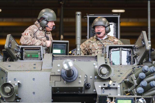 THOUSANDS OF BRITISH WORKERS DELIVER WORLD-CLASS ARMOURED FIGHTING VEHICLE TO THE BRITISH ARMY